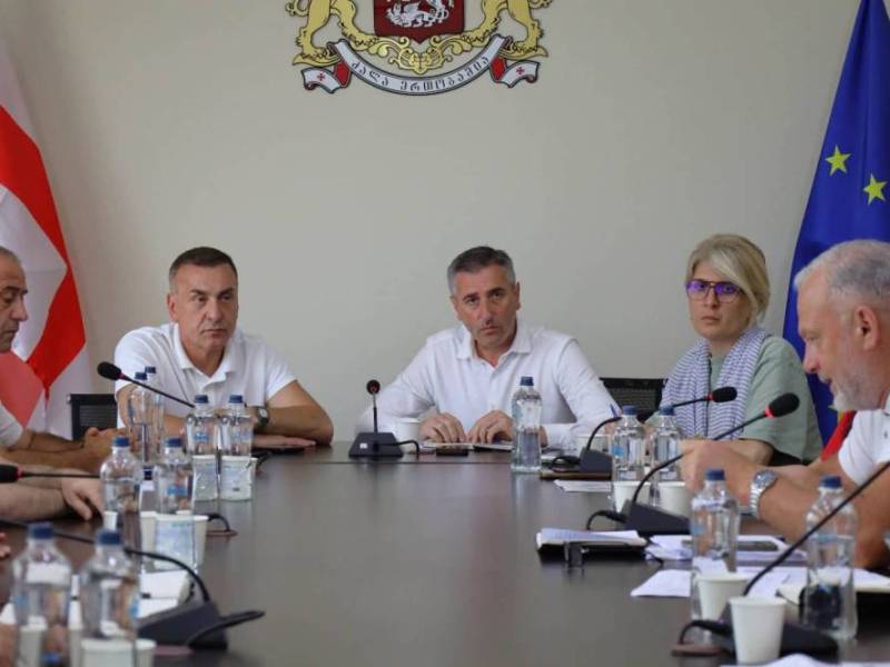 რაჭა-ლეჩხუმისა და ქვემო სვანეთის სახელმწიფო რწმუნებულის ადმინისტრაციაში რეგიონში...
